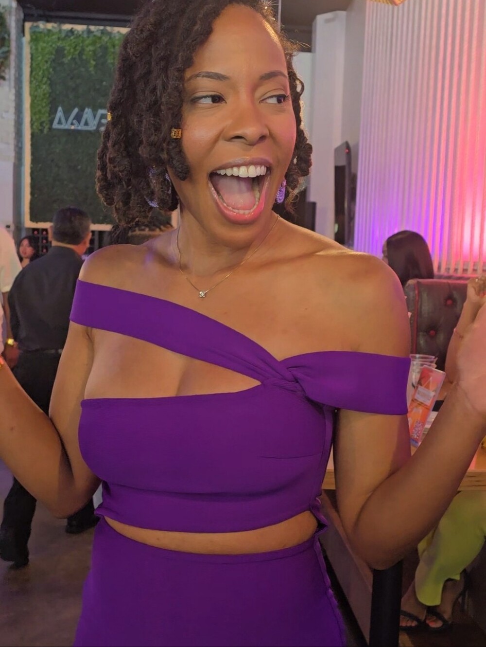 Purple One-Shoulder Party Dress